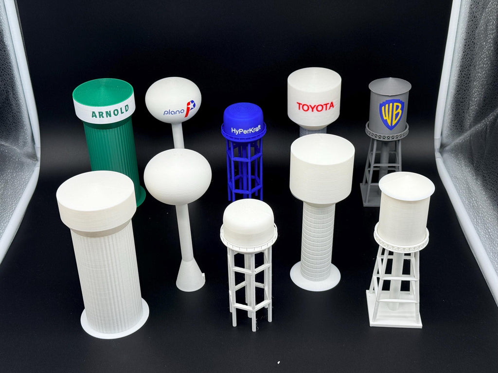 Customizable 3D Printed Water Tower, Model Railroad Scenery, Toy, Personalized Landmark